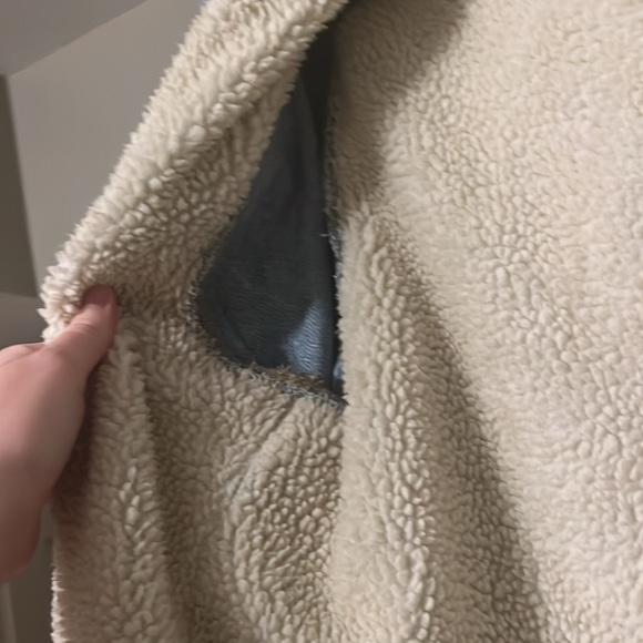 Old Navy Fleece Sherpa Lined Jean Jacket - Picture 5 of 6